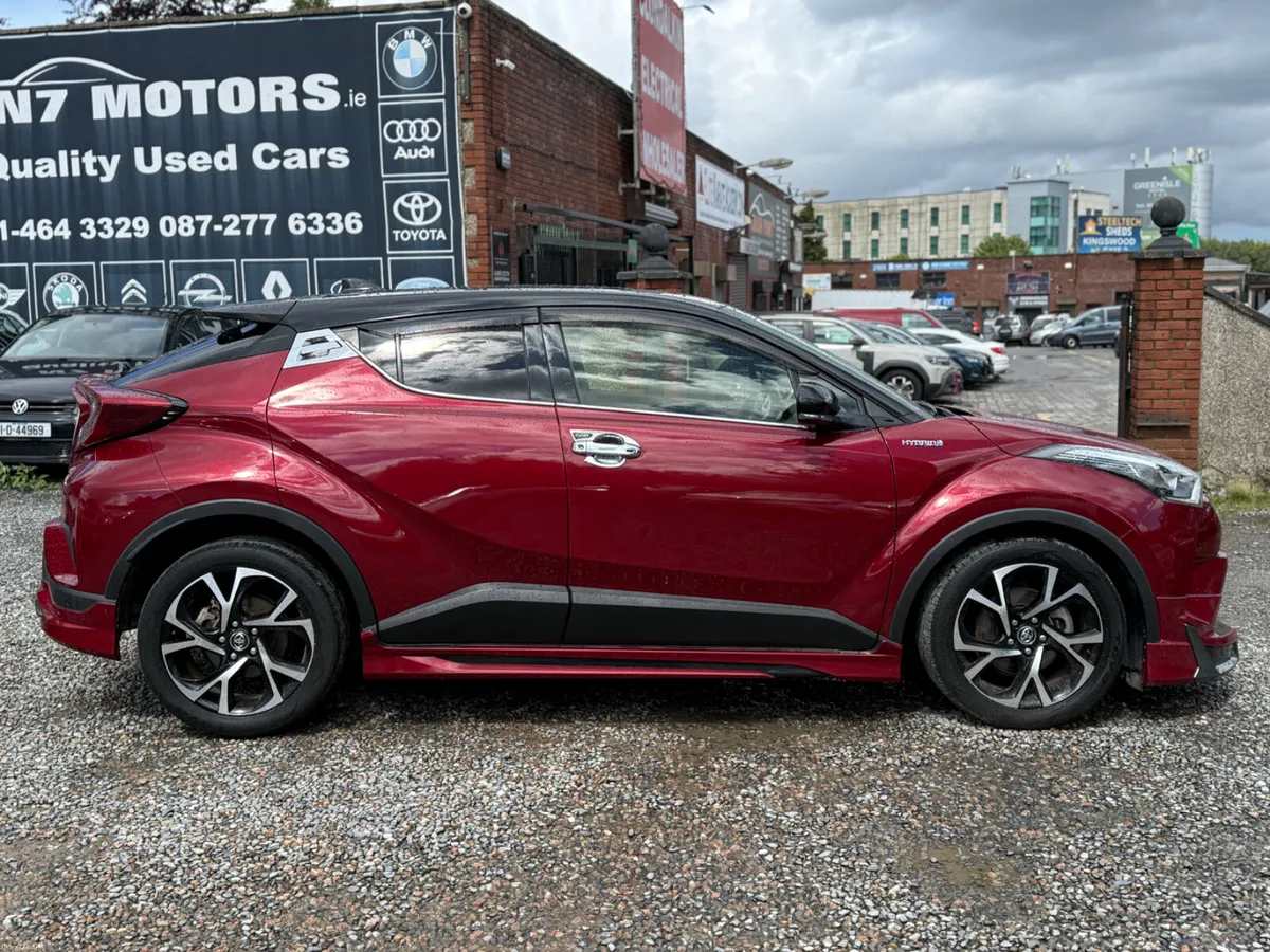 2018 Toyota C-HR  DAA-ZYX10 HYBRID LUNA AUTO - Image 4