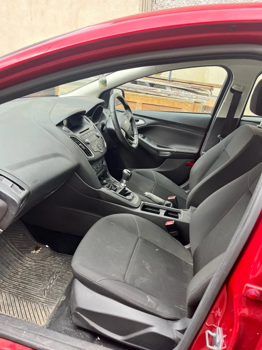 Ford Focus 2015 - Image 3