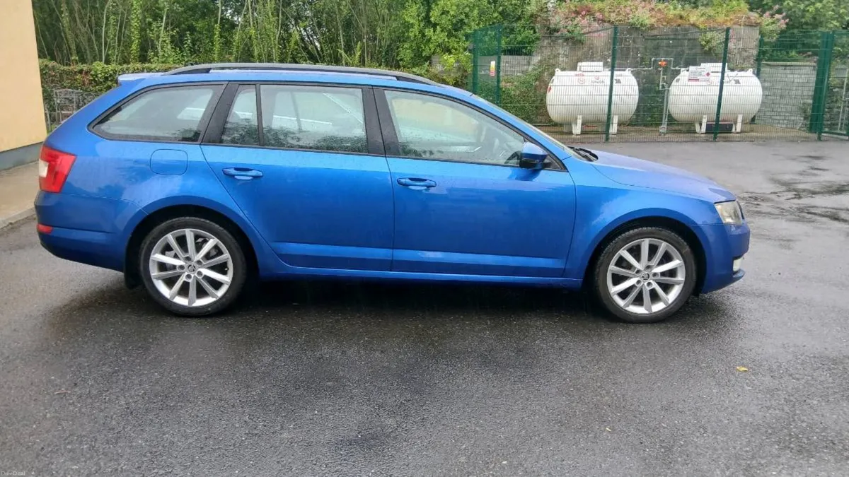 2015 skoda Octavia automatic - Image 2