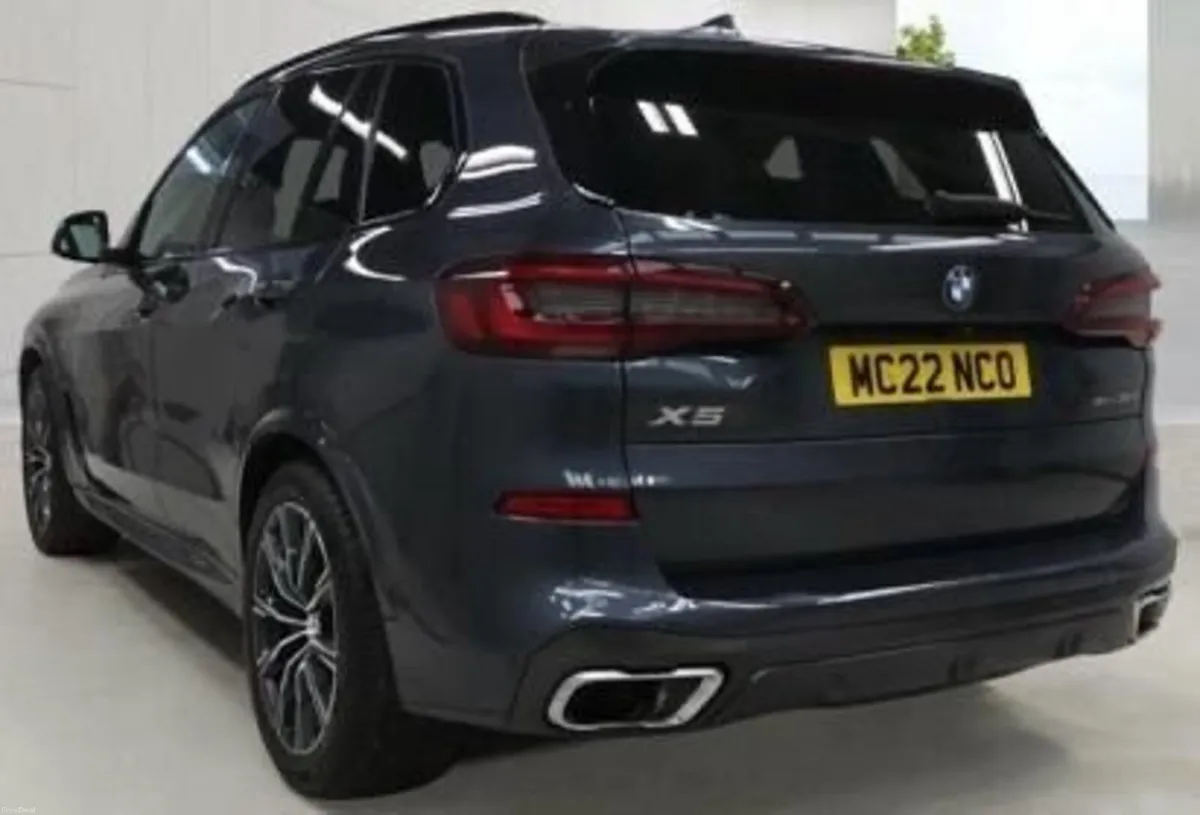 3.0 30d MHT M Sport SUV 5dr Diesel Hybrid Auto xDr - Image 3