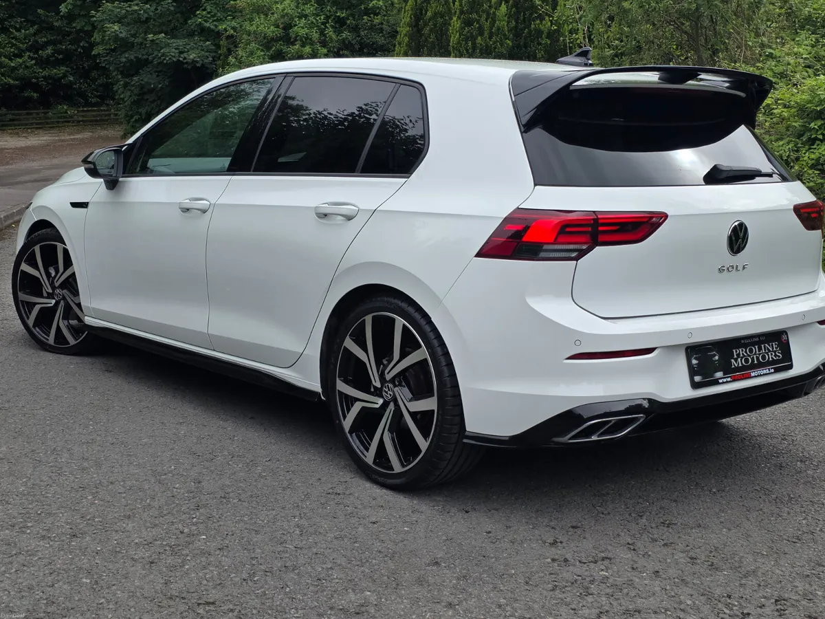 202 VW GOLF R-LINE 2.0 TDI 150BHP DSG AUTOMATIC - Image 4