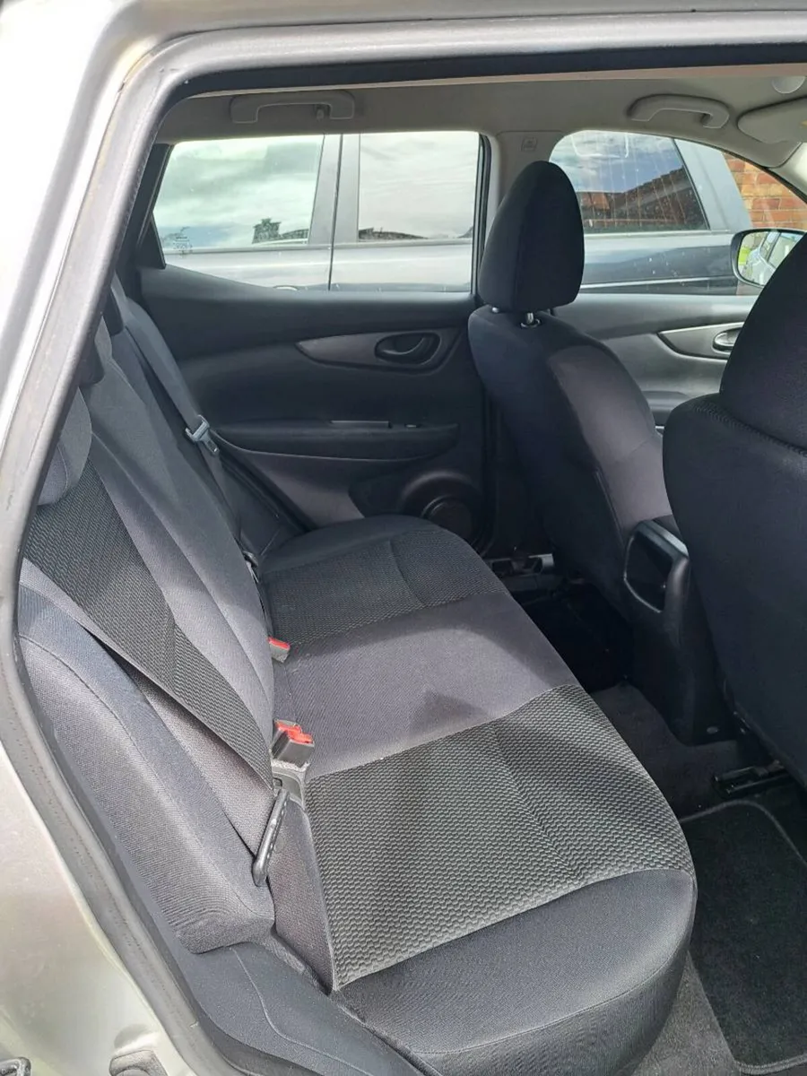 Nissan QASHAI 1.5 diesel. 9 - Image 4