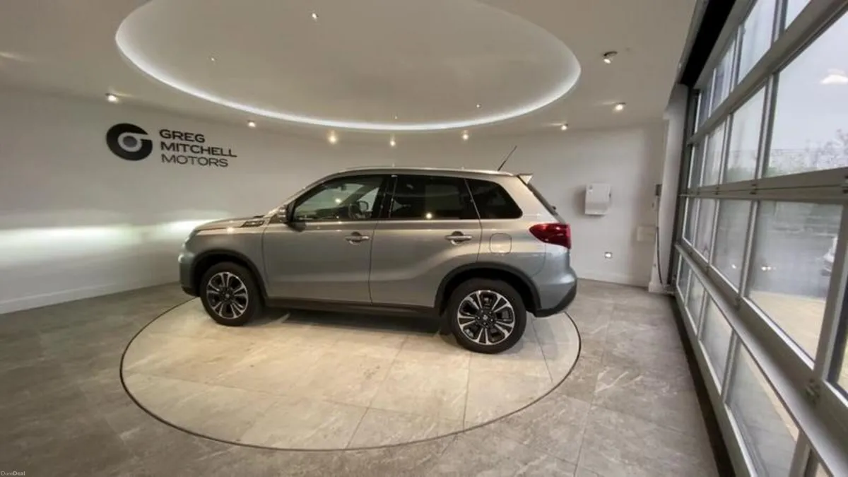 Suzuki Vitara 1.5 Hybrid SZ5 5dr AGS - Image 6