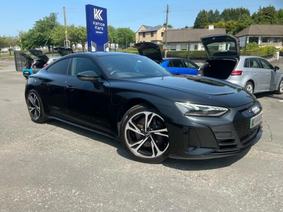 Audi e-tron GT 93.4kWh Auto quattro 4dr Vrt paid - Image 1