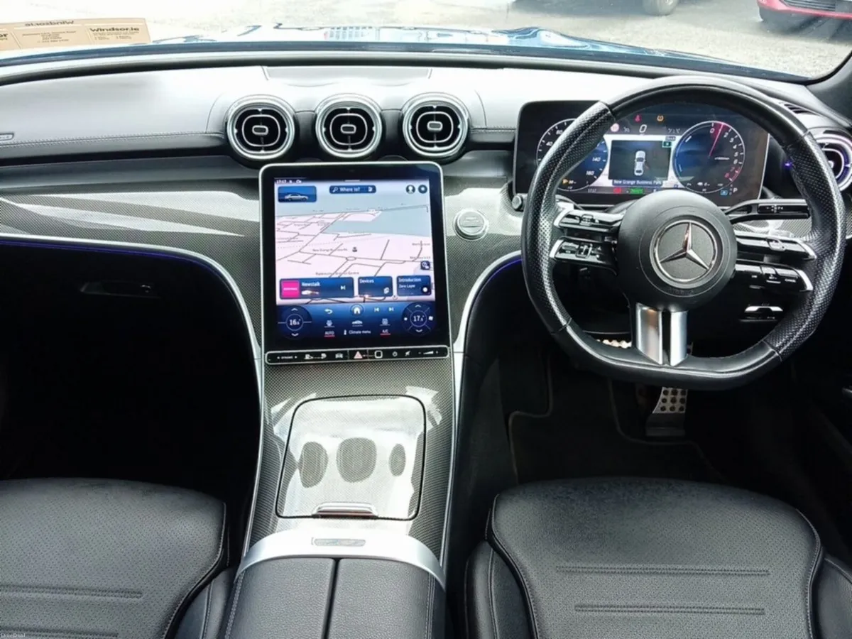 Mercedes-Benz 300 (231) C300 AMG Line PHEV Premium - Image 4