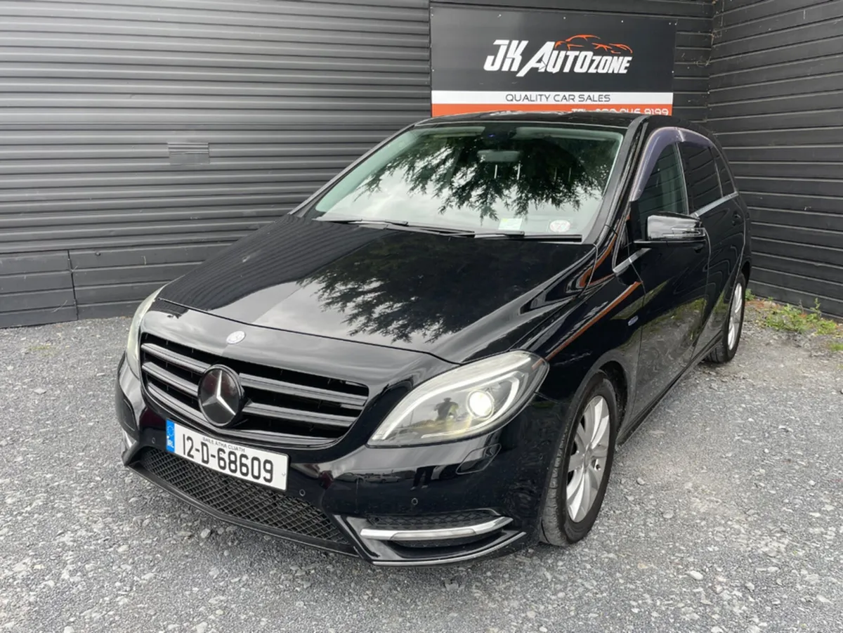 Mercedes-Benz B-Class 1.6 AUTO 5DR - Image 3