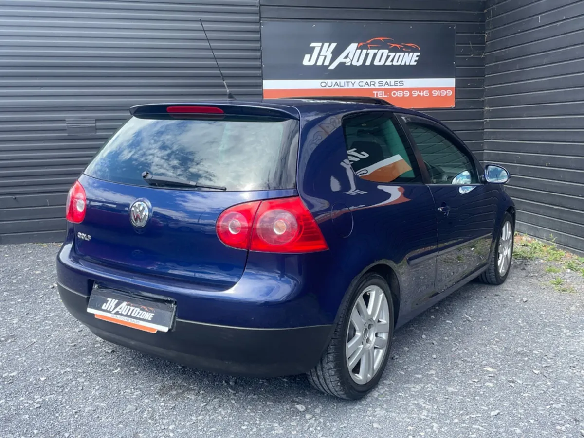 Volkswagen Golf 1.4 GT SPORT SUNROOF - Image 4