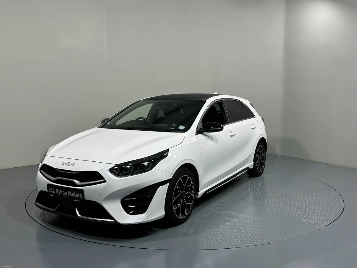 Kia Ceed GT Line 1.6 Diesel 241 - Image 3