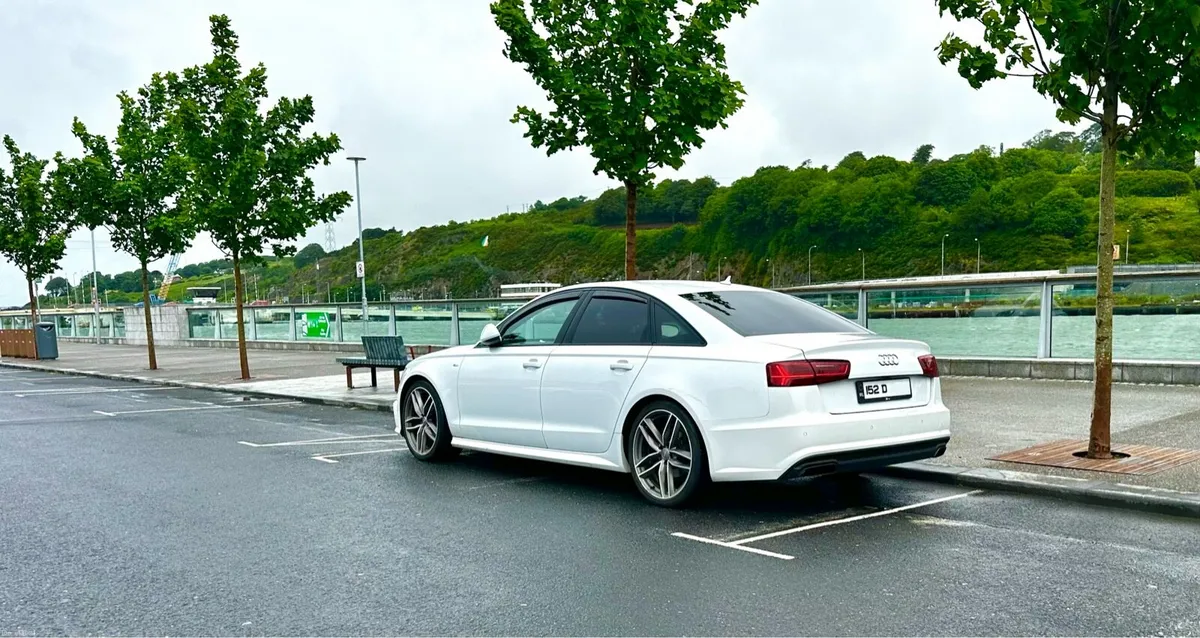 (152) 2.0 TDI S-Line Black Edition Ultra 190BHP - Image 6