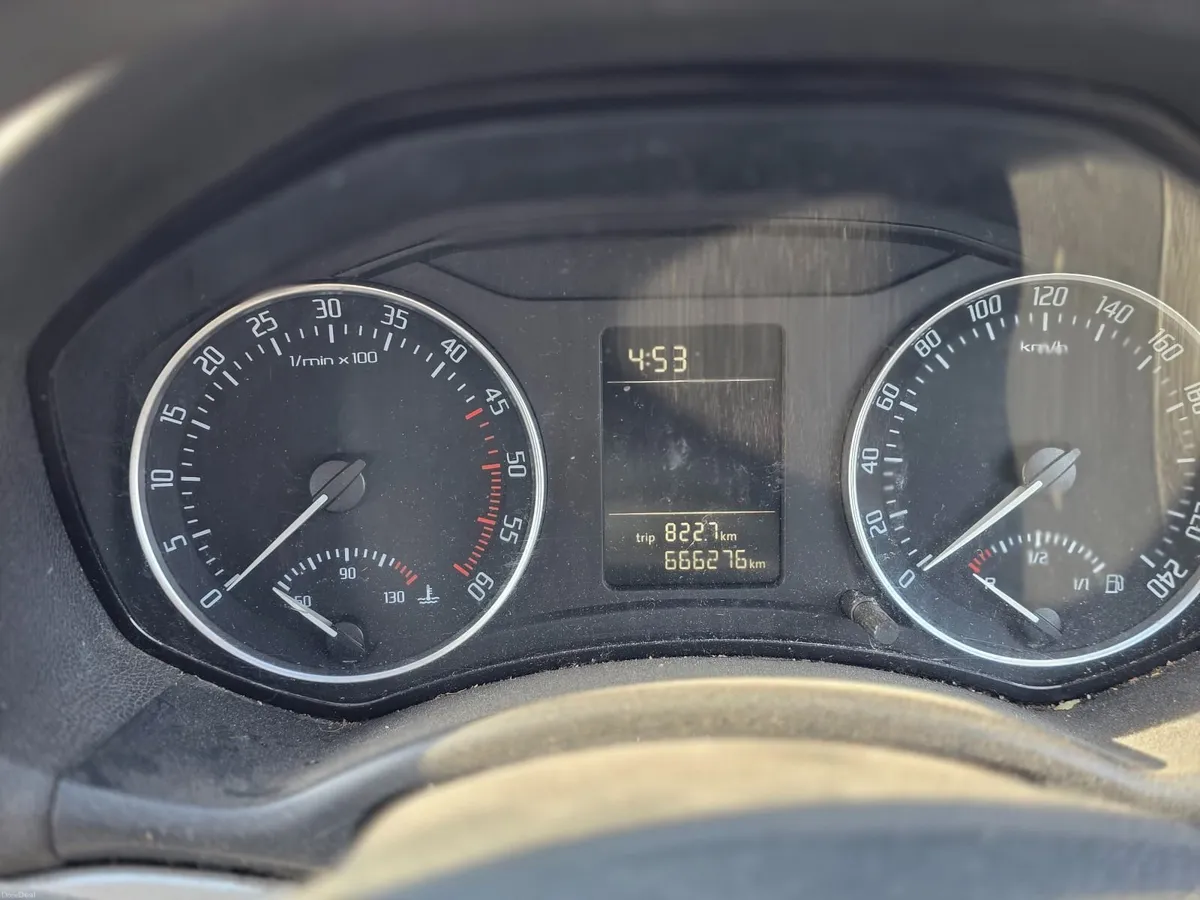 Skoda Octavia 2009 - Image 3