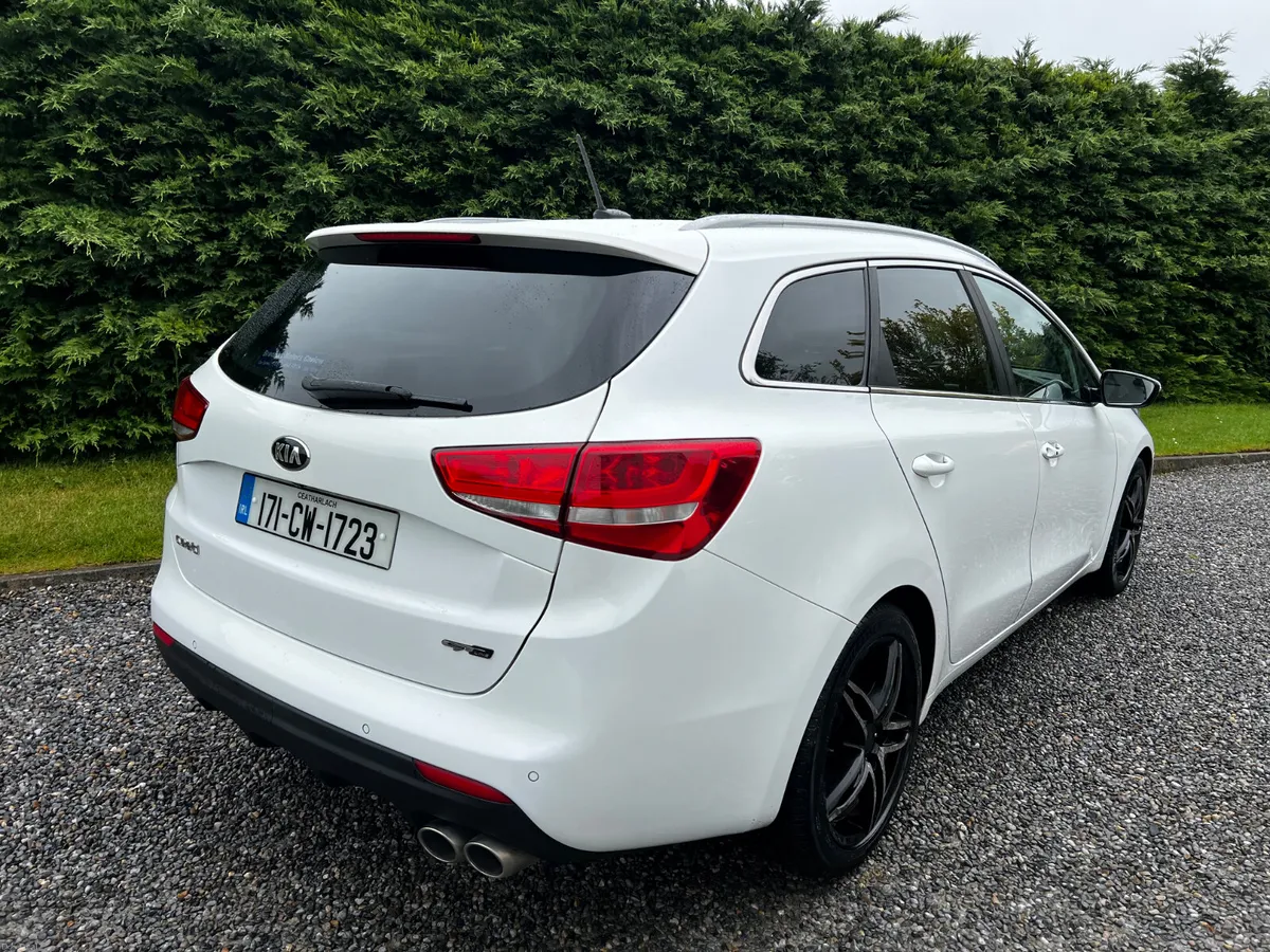2017 Kia Ceed 1.6L CRDi GT Line - Image 2