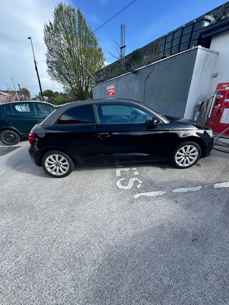 Audi A1 2012 import Japan Mileage 72306 km - Image 2