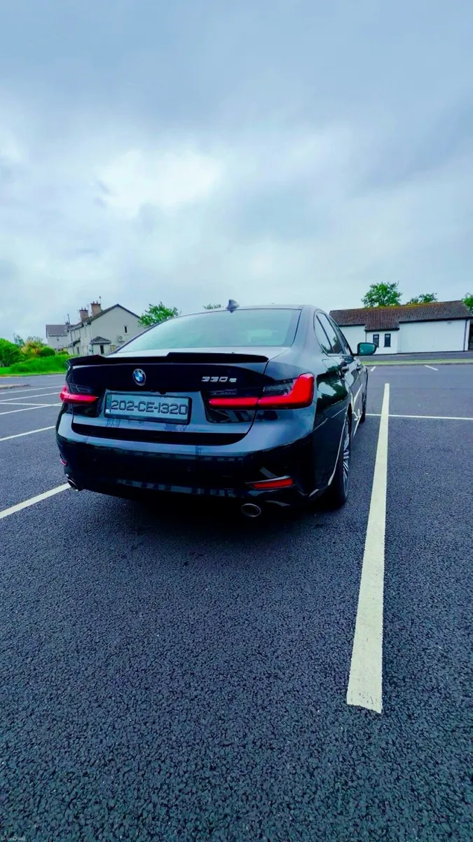 Car - Image 4