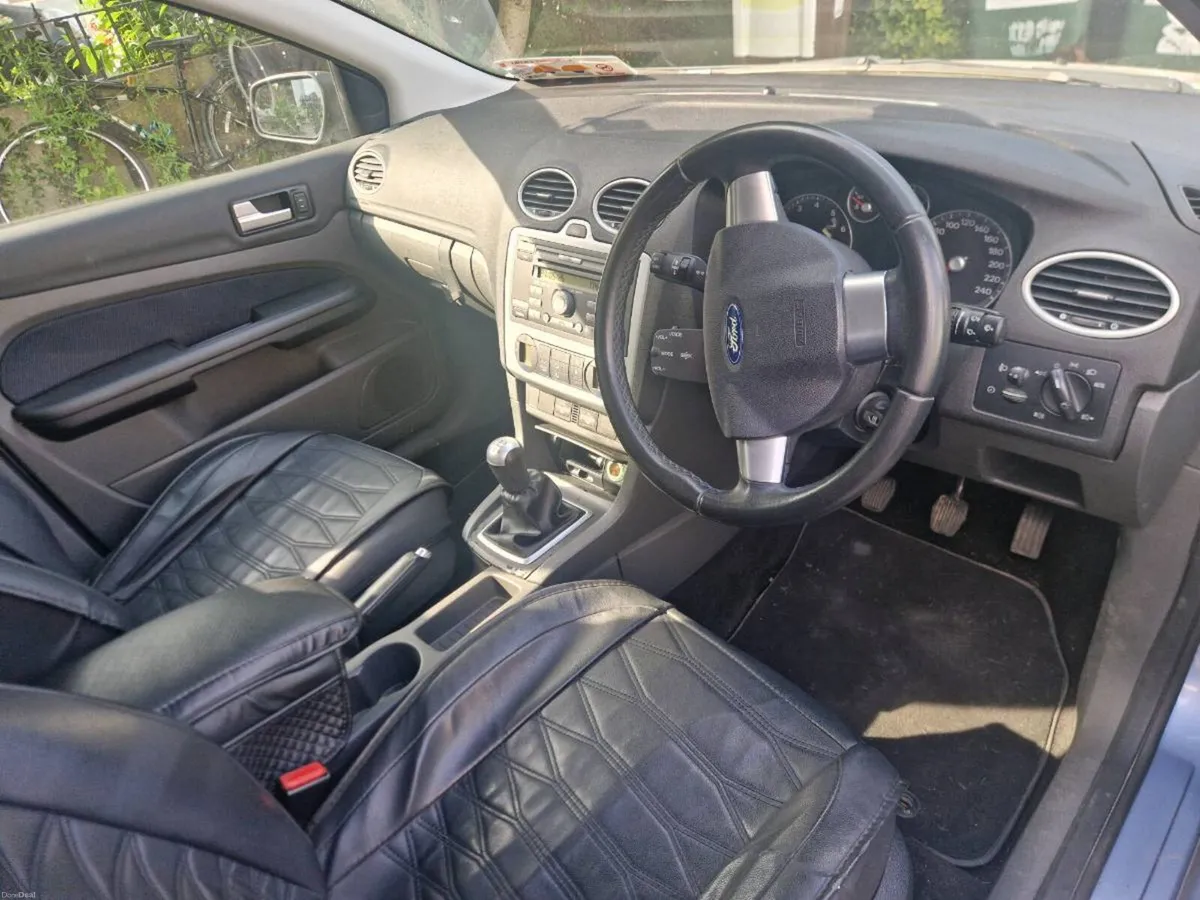 Ford Focus - Image 2