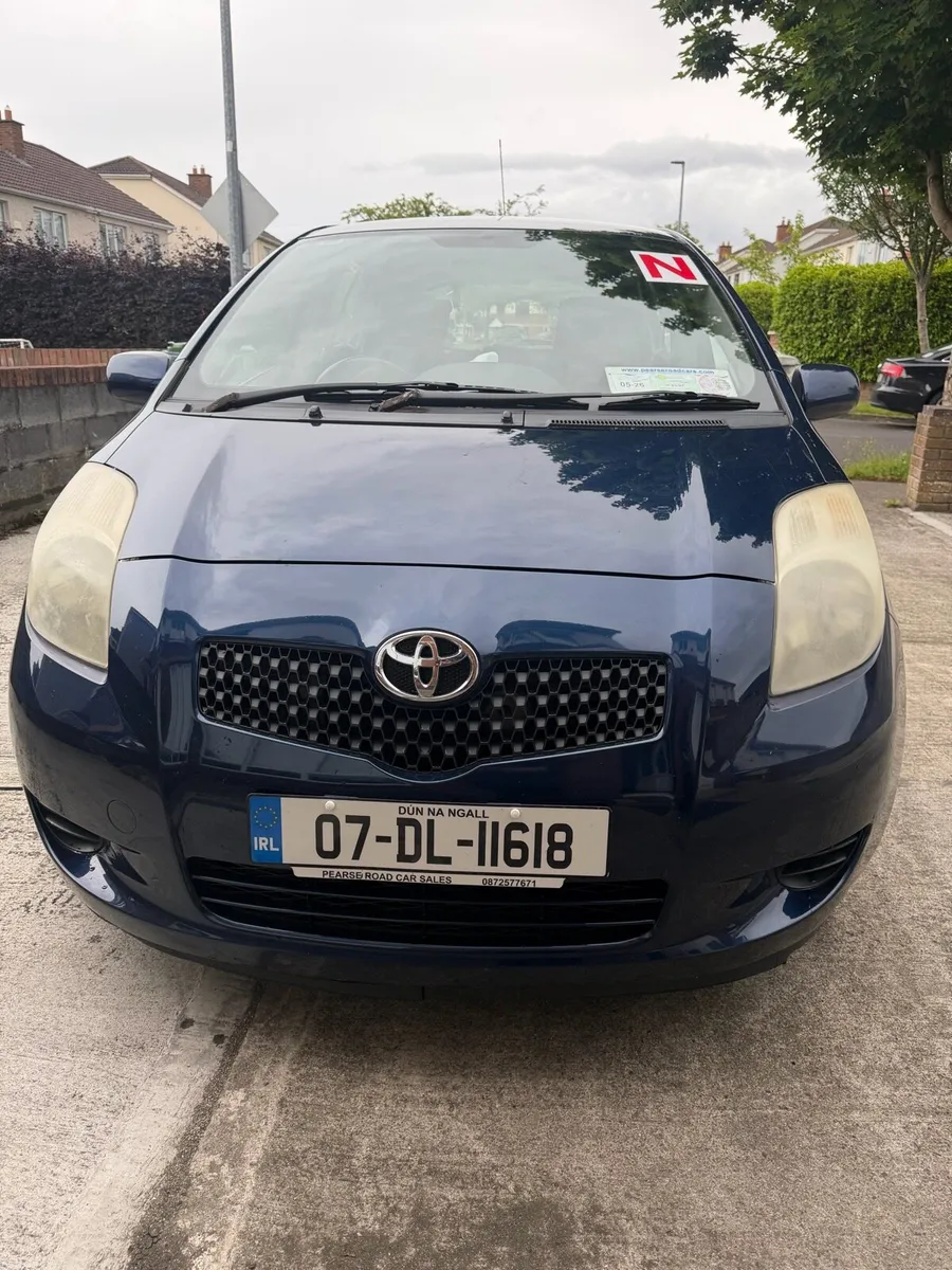 Toyota yaris for sale 2007 - Image 2