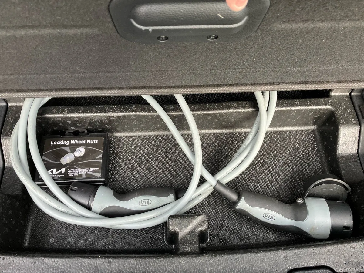 Kia e-Niro EV Long Range - Image 6