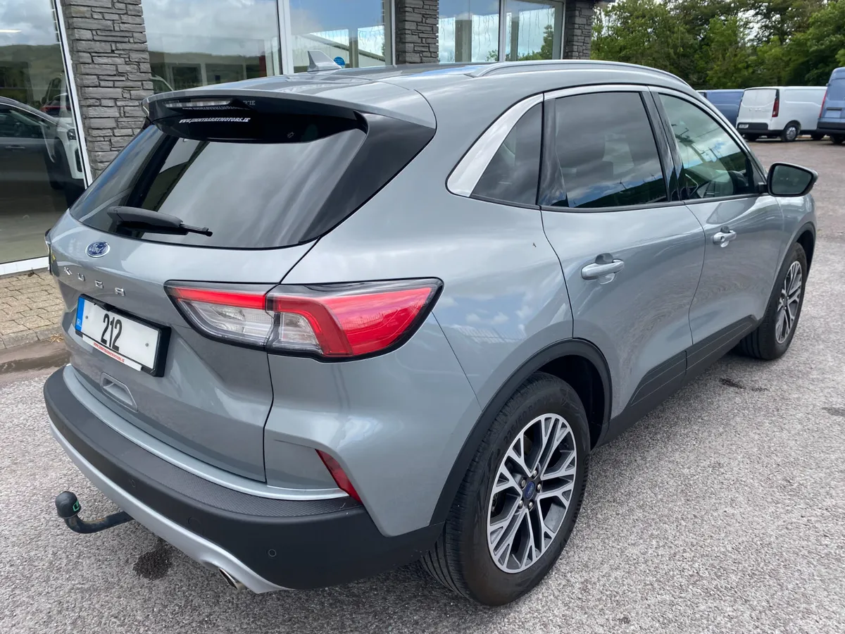 2021 Ford Kuga TITANIUM EDITION ECO ECOBLUE - Image 4