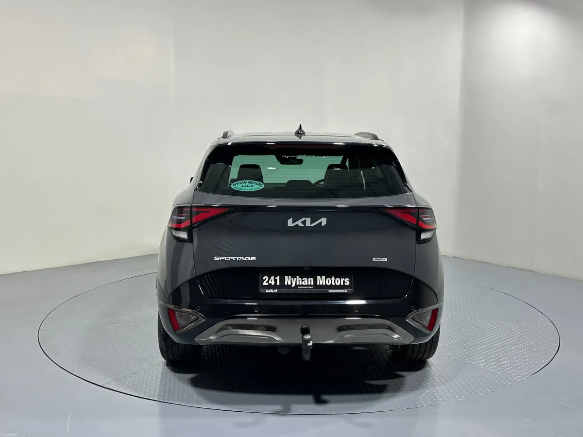 Kia Sportage 30th Anniversary Edition PHEV 4x4 241 - Image 6