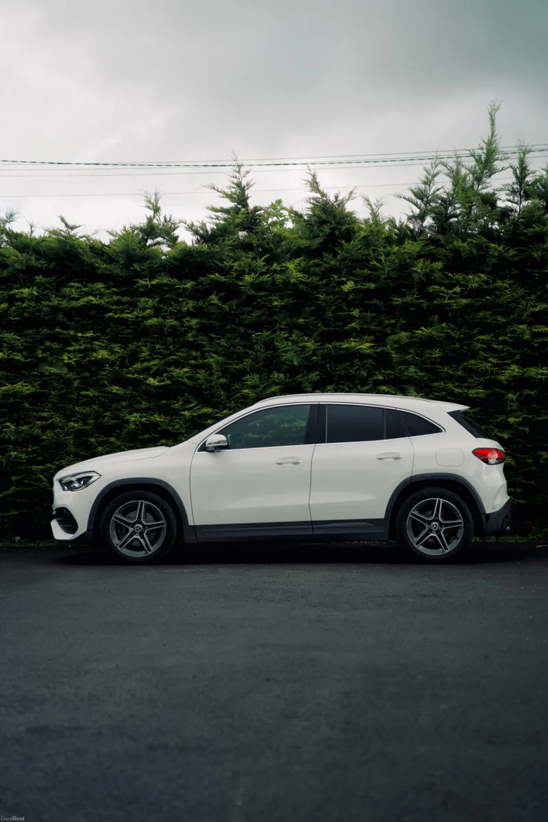 Mercedes-Benz GLA200d 4Matic AMG-Line 2020 - Image 2