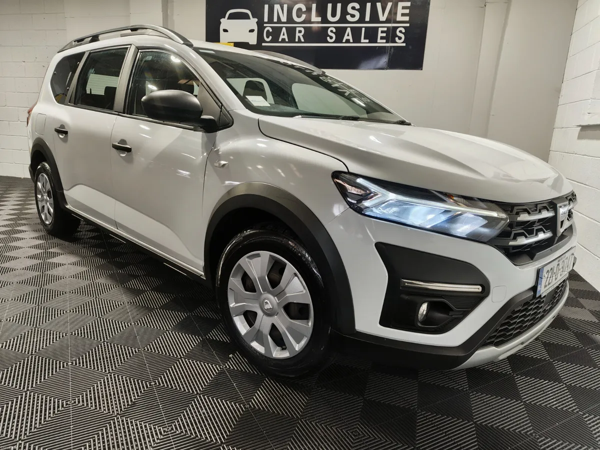 Dacia Jogger 2022 1.0 PETROL ESSENTIAL SPEC 7 SEAT - Image 2