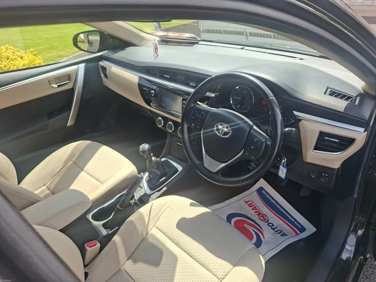 Toyota Corolla 2016 - Image 3