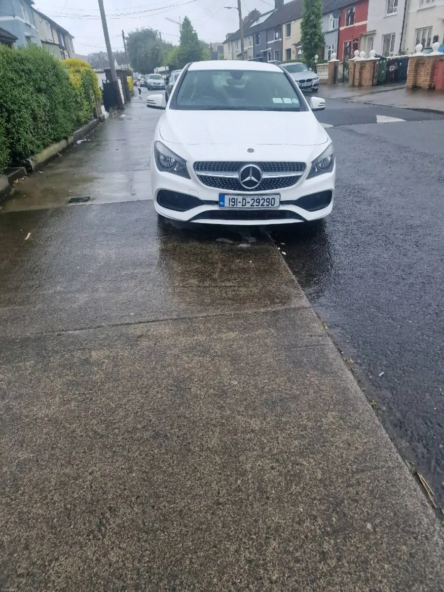 ClA mercedez - Image 1