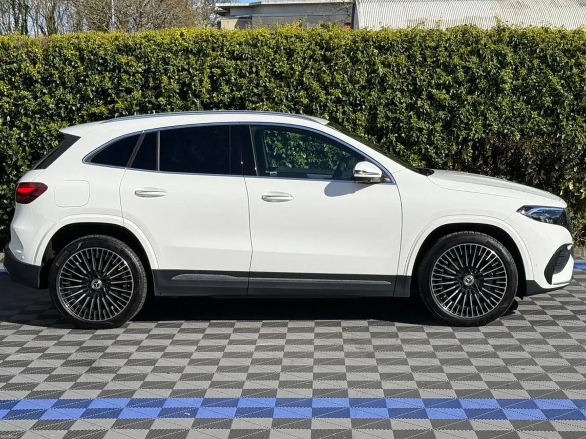 Mercedes-Benz EQA EQA250+ AMG-LINE PREMIUM // FULL - Image 2
