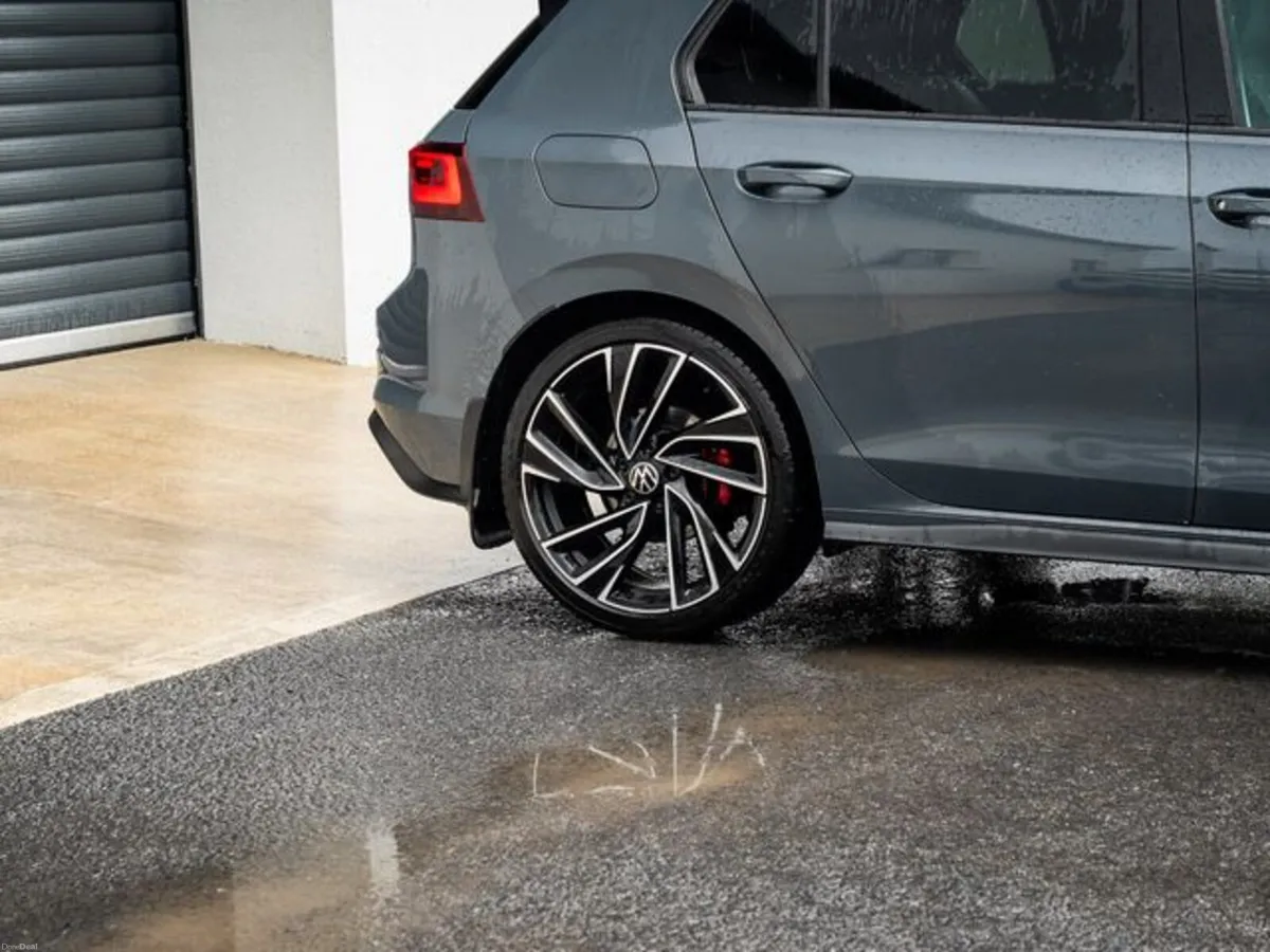 Volkswagen Golf GTD TDI DSG - Image 4