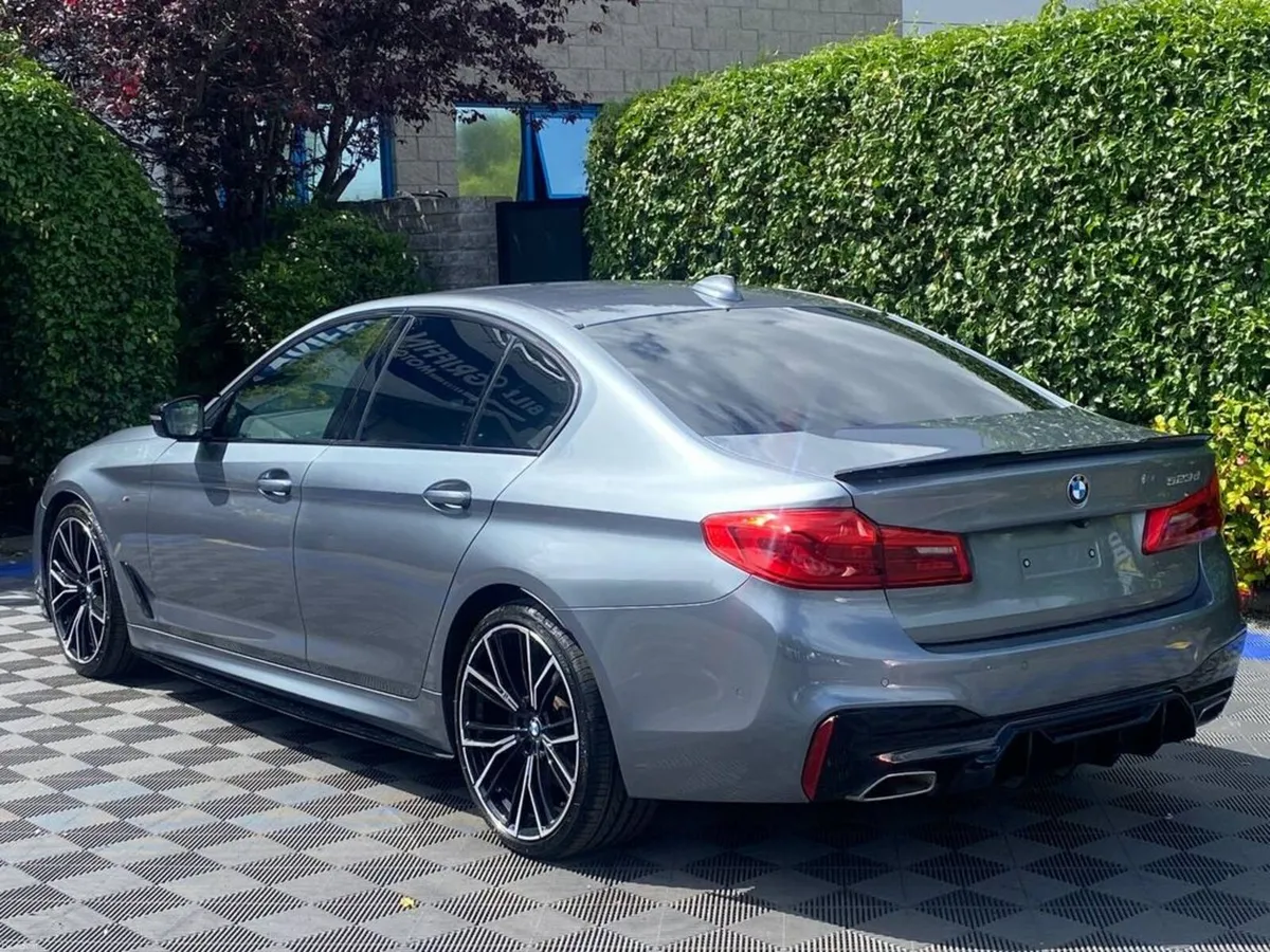 BMW 5-Series 523d M-SPORT COMPETITION 2.0 AUTO // - Image 4