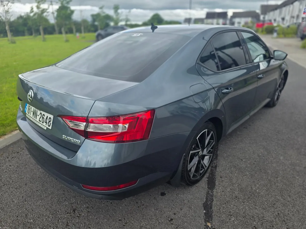 Skoda Superb 1.6L Diesel 2016 - Image 3