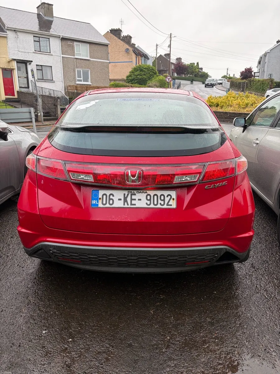 Honda civic - Image 1