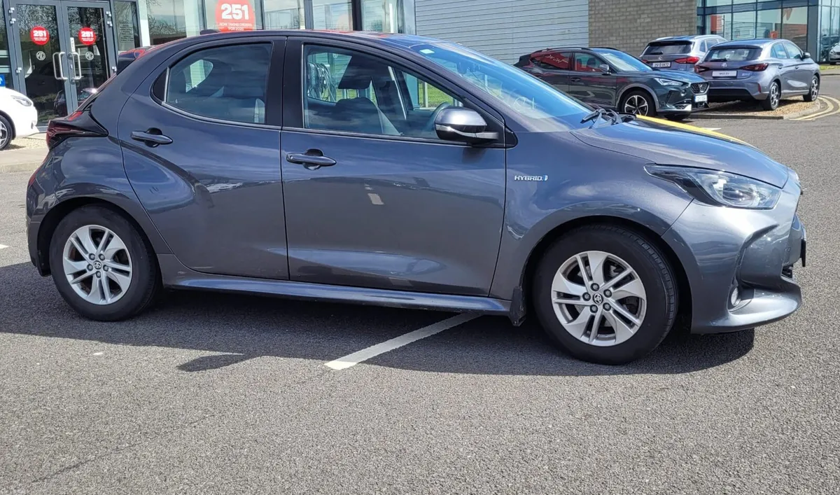 Toyota Yaris Automatic Hybrid Sports - low mileage - Image 3