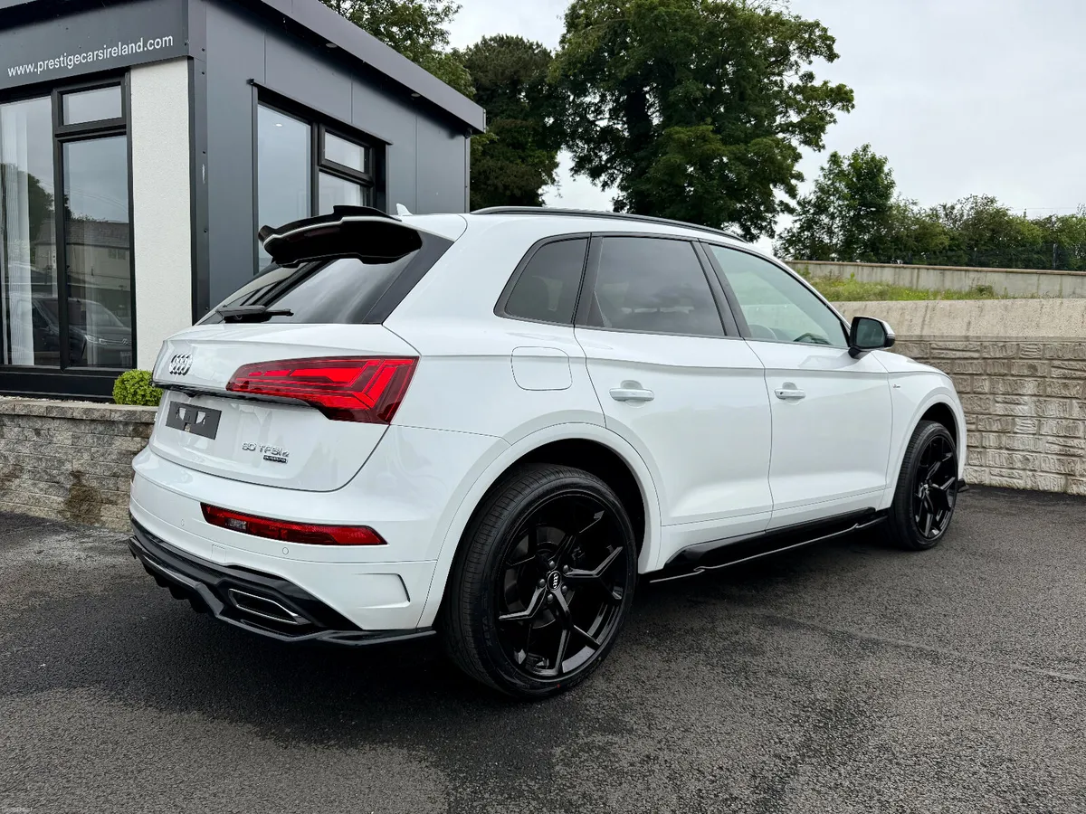 222 AUDI Q5 2.0 50 TFSI-E S LINE QUATTRO,BODY KIT - Image 6