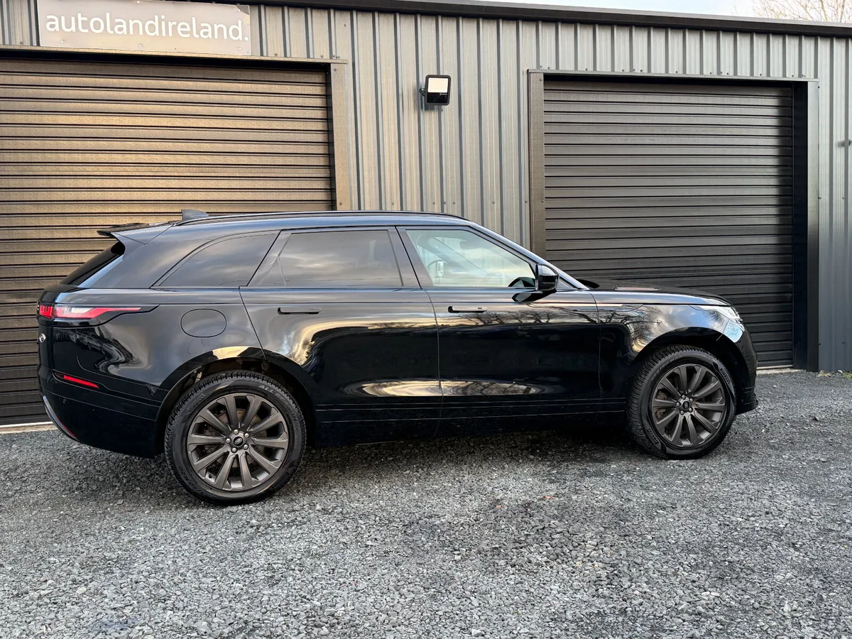 231 Land Rover Range Rover Velar Dynamic - Image 4