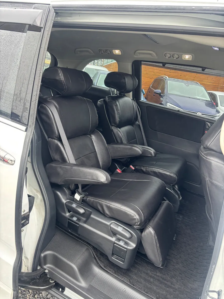 Honda Odyssey 2.0 Auto Petrol Hybrid - Image 6