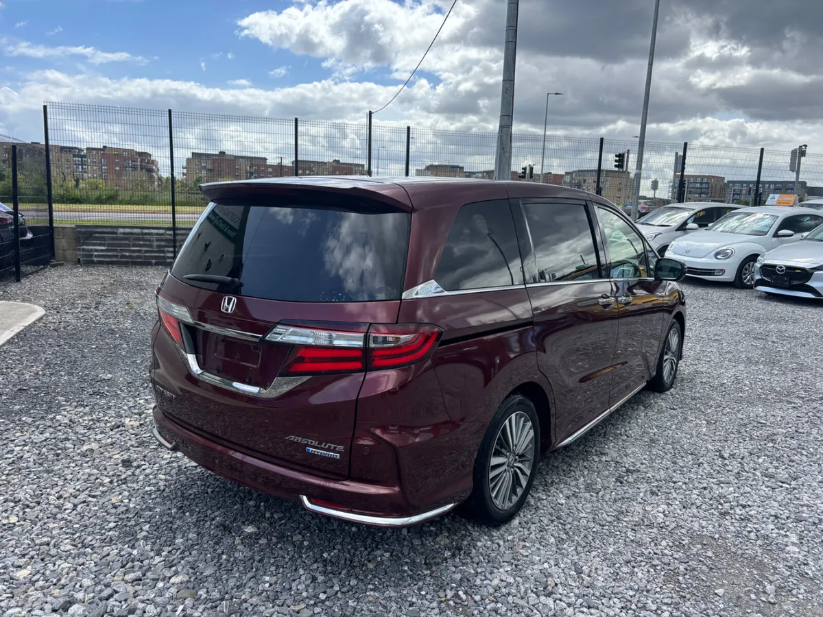 Honda Odyssey 2.0 Petrol Hybrid *LOW MILEAGE* - Image 5