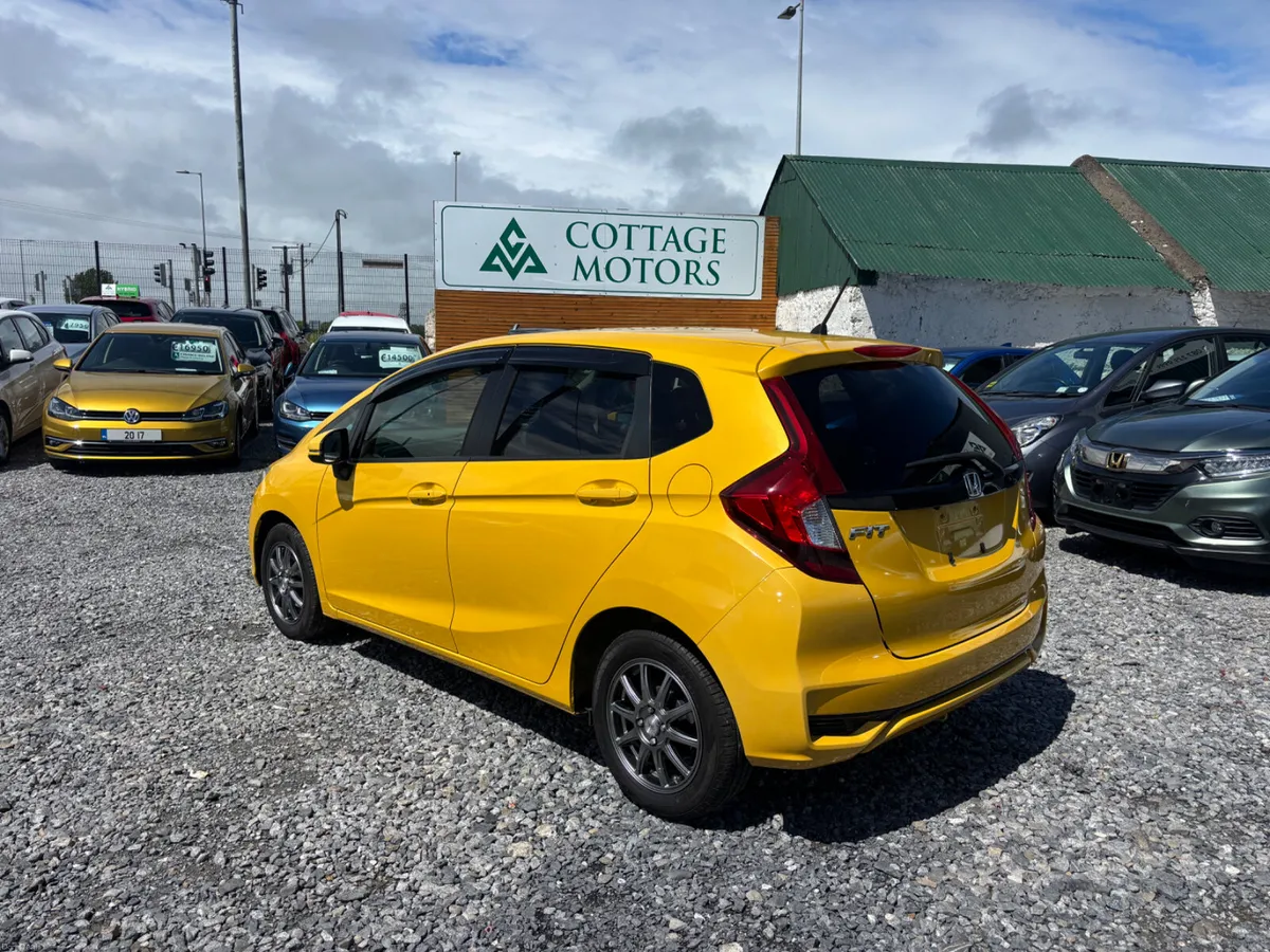 Honda Fit 1.3 Auto **LOW MILEAGE** - Image 4