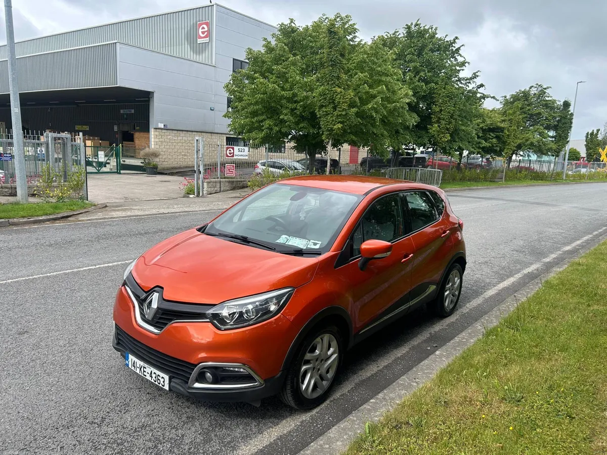Renault Captur 2014 DIESEL LOW ROAD TAX - Image 2