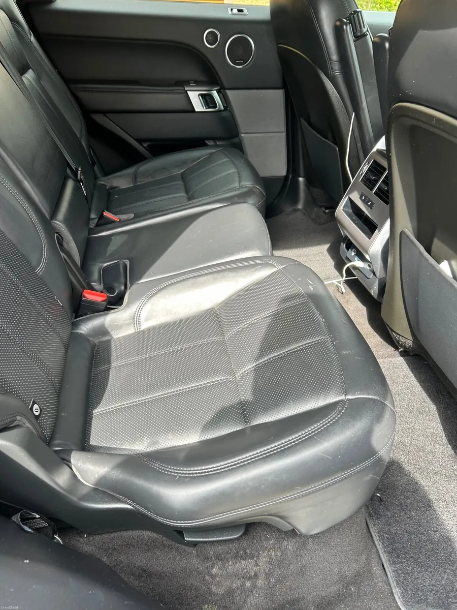 Land Rover Range Rover Sport hse sdv6 a 2018 - Image 4