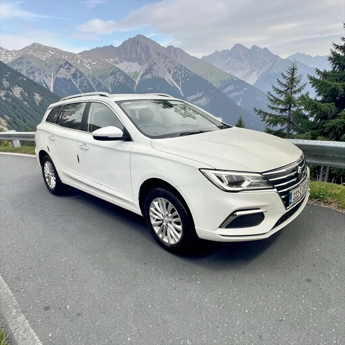 2022 MG MG5 Exclusive EV Long Range - Image 1