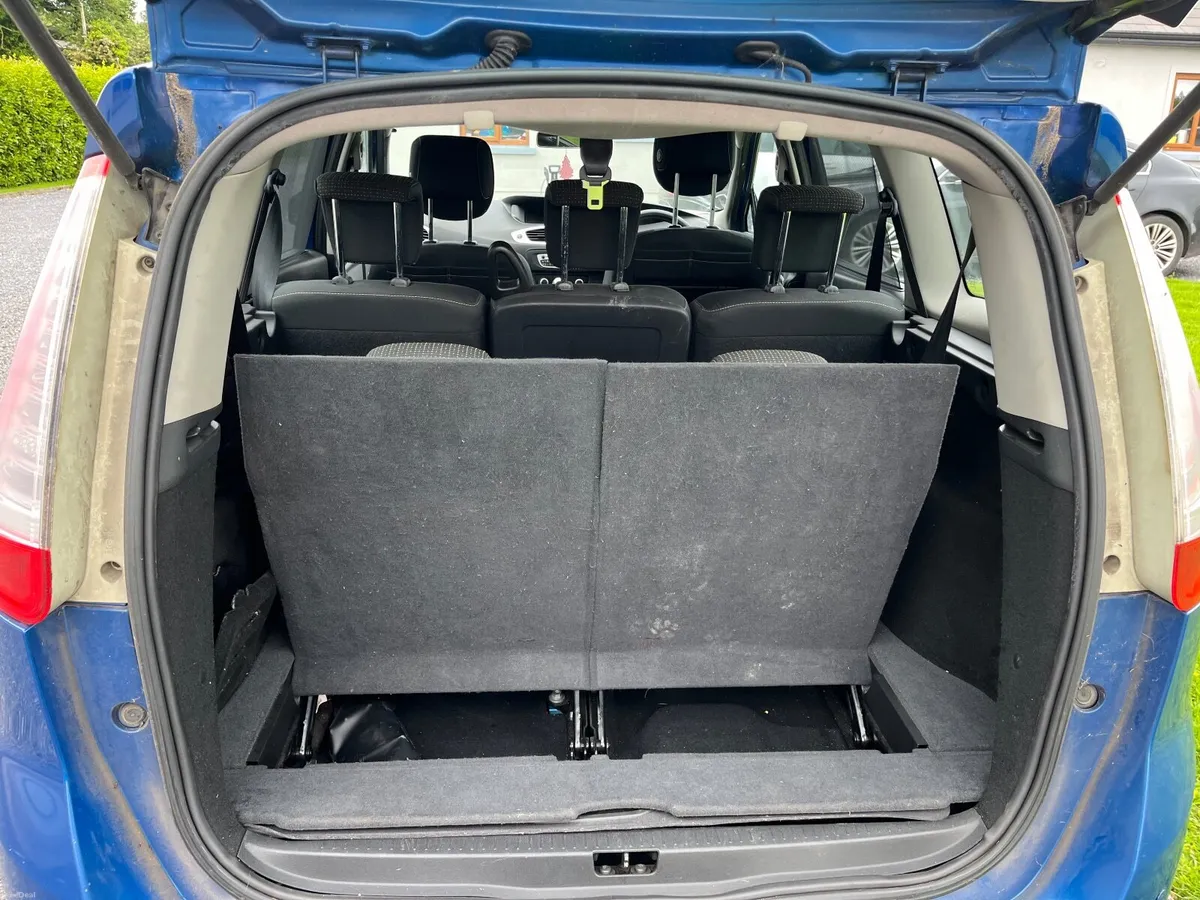 Renault Grand Scenic 2010 - Image 4