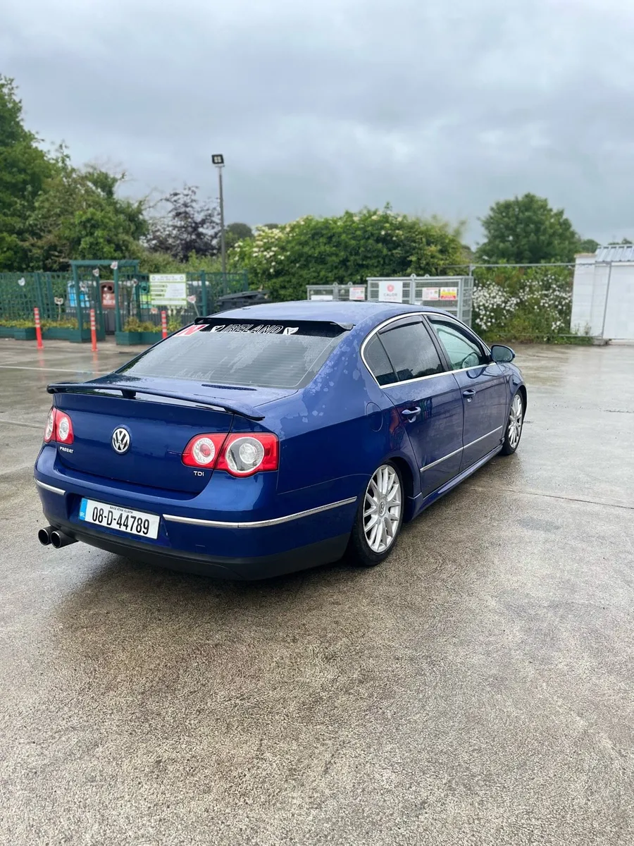 B6 Passat - Image 1