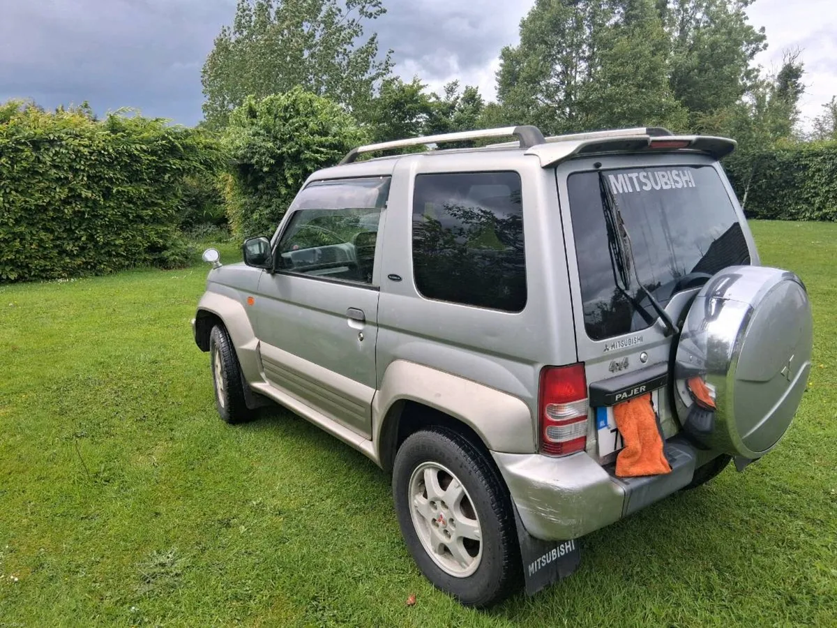 Mitsubishi Pajero junior - Image 3