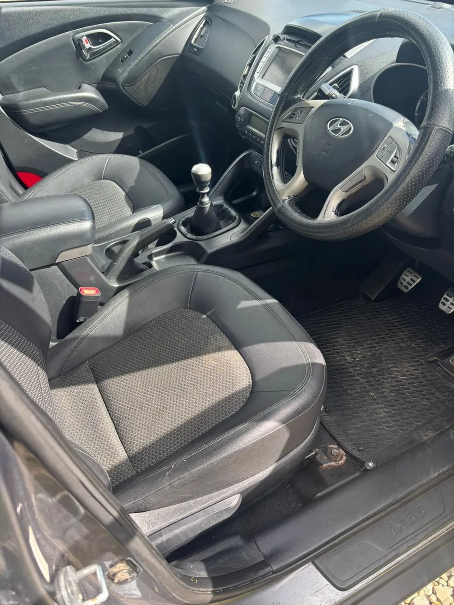 Hyundai ix35 2013 Nct 7/5/27 1.7 CRDI - Image 4