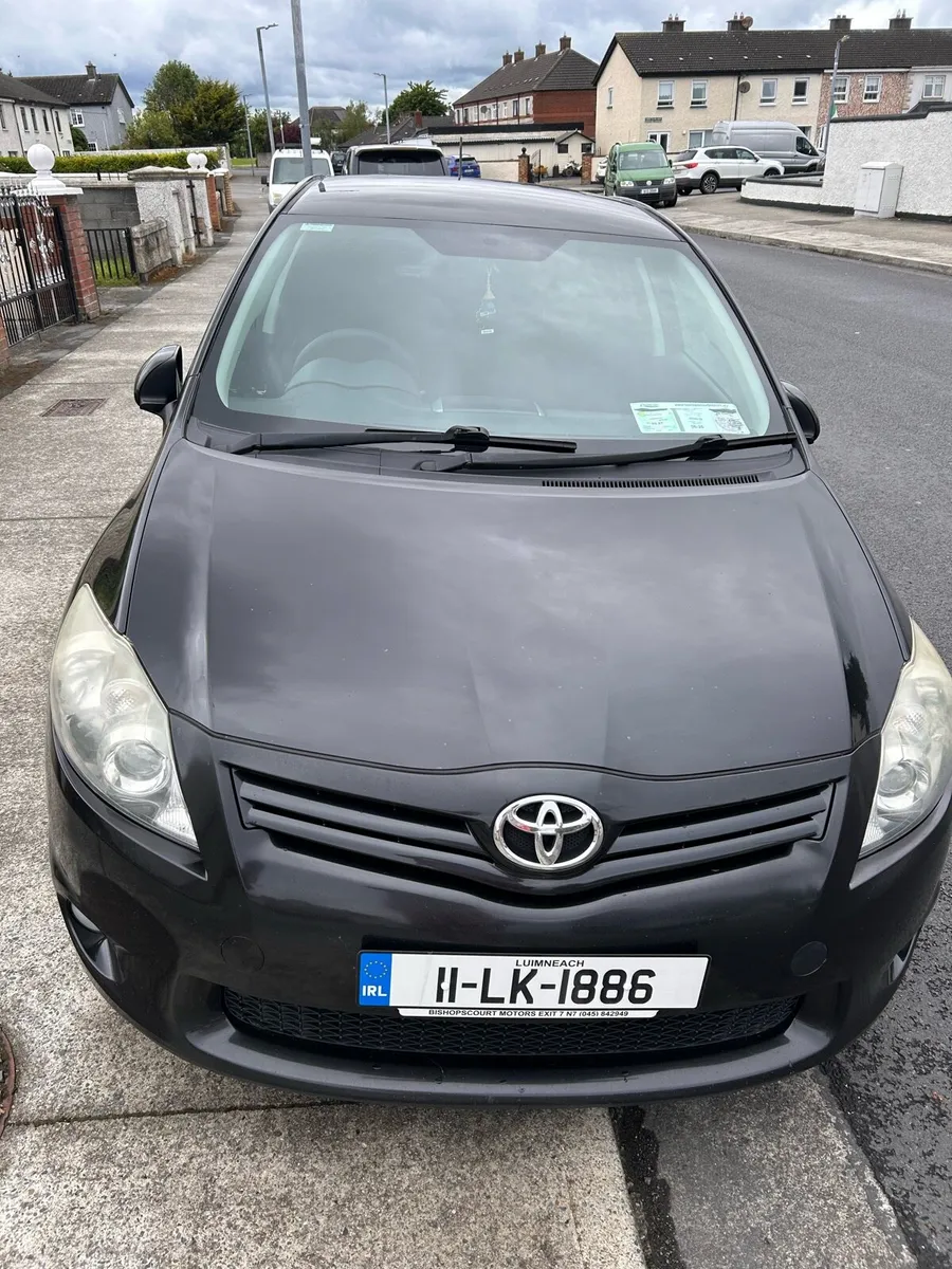 Toyota - Image 1