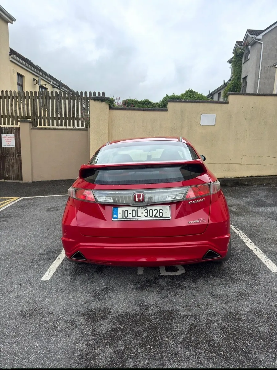 Honda Civic 10’ type R kit - Image 1