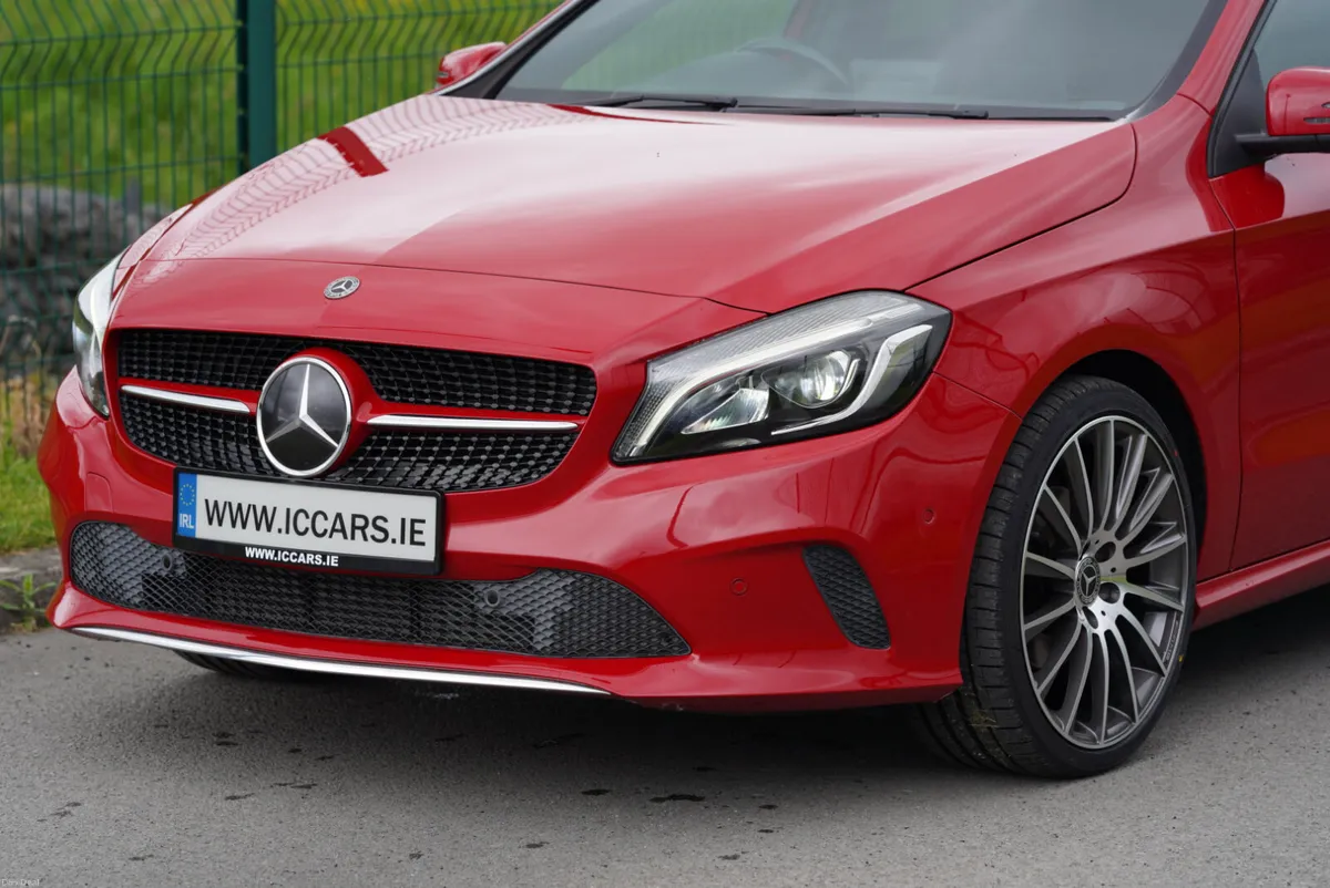 2017 MERCEDES A180 AUTO - Image 3