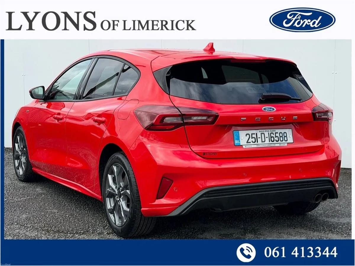 Ford Focus ST-Line X 1.0L EcoBoost 125PS mHEV - Image 2