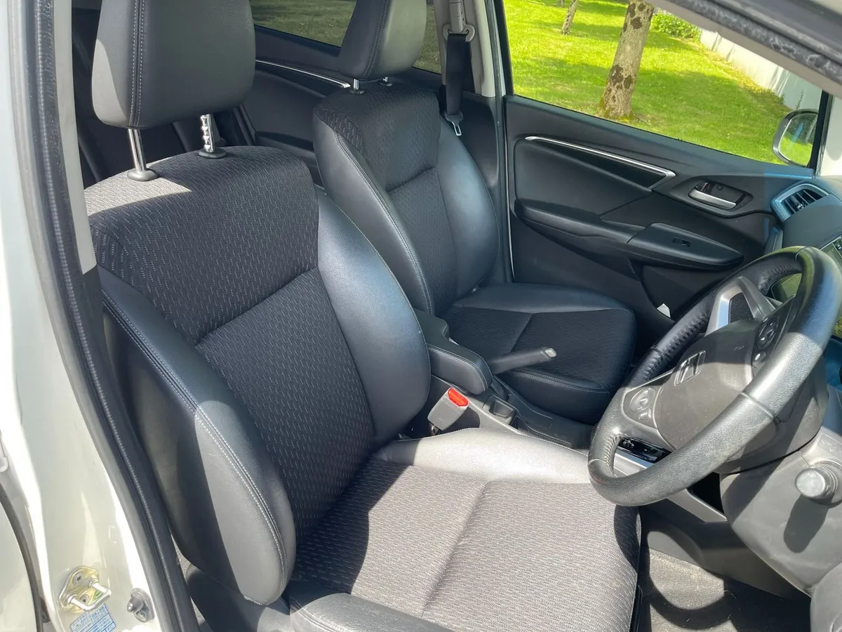 Honda Fit 2014 - Image 3