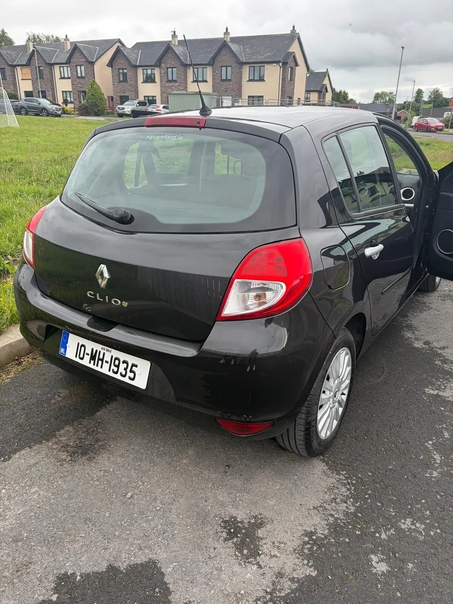 Renault Clio 2010 1.1 Petrol - Image 3